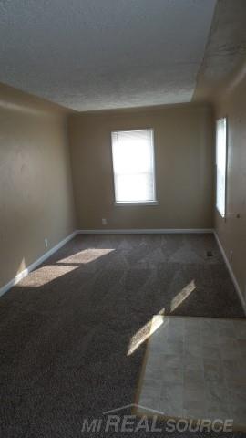 8515 Rivard Avenue Warren, MI 48089 - Photo 8 of 10