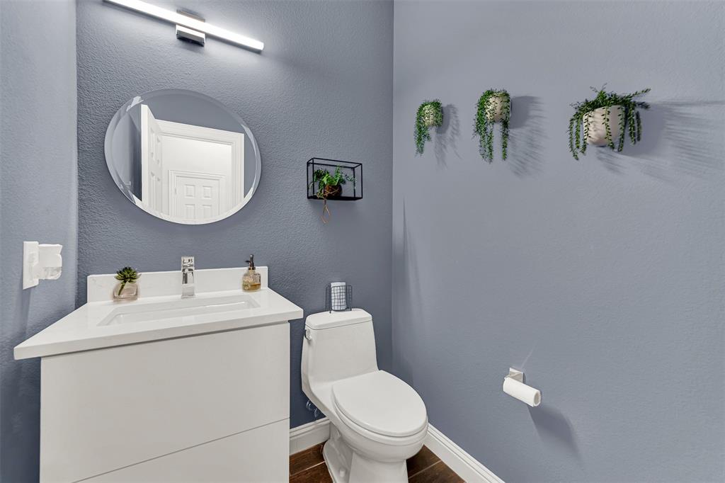 4697 Edith Street Plano, TX 75024 - Photo 12 of 26 Half bath