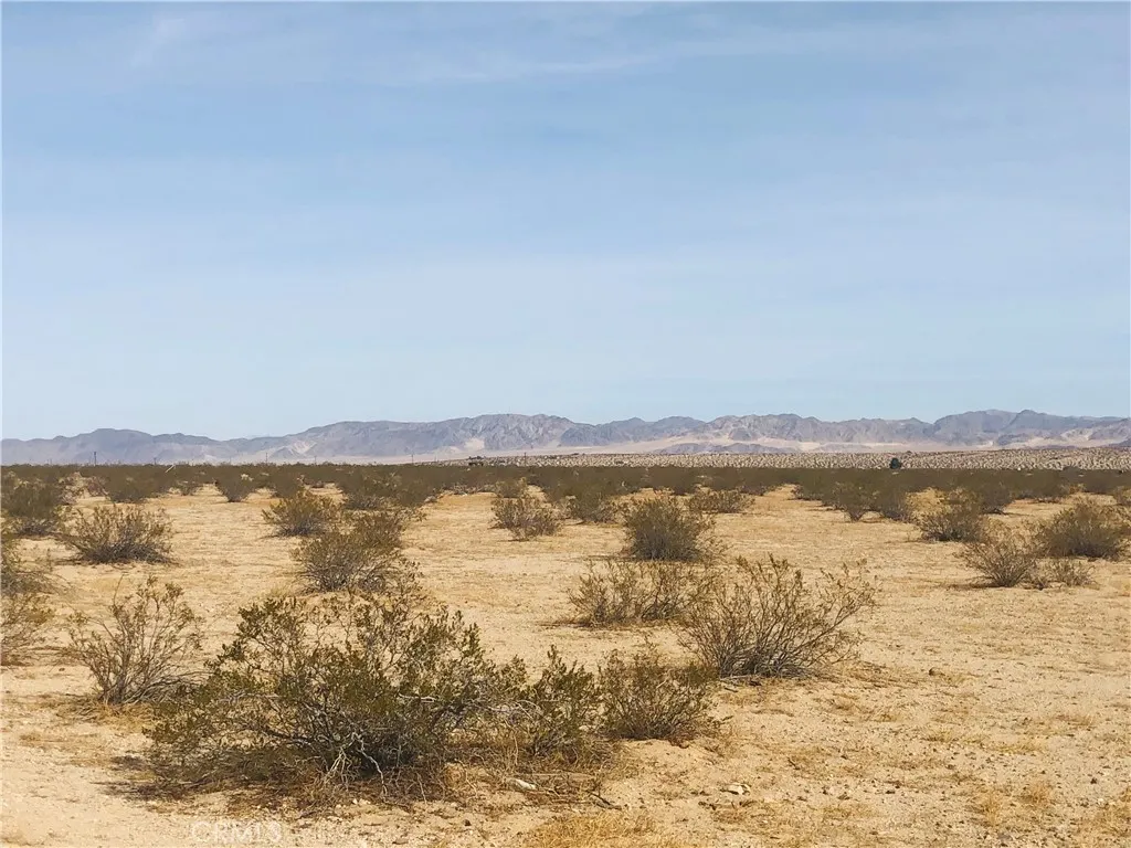 2 Fascination Avenue Joshua Tree, CA 92252 - Photo 5 of 8 a view of lake view and mountain