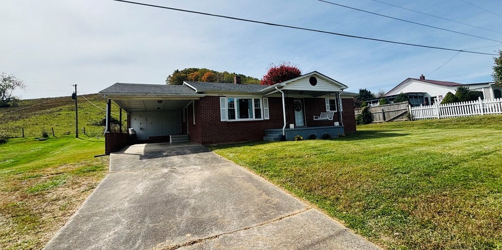 9430 Spring Valley Road Fries, VA 24330 - Photo 30 of 30 Gallery Image 30