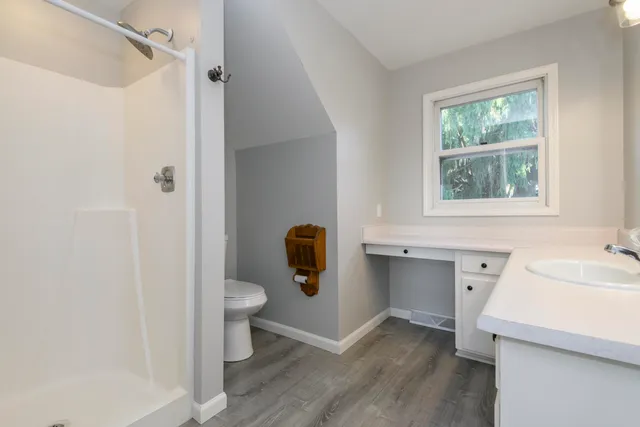 $699,900 | N79W33915 Petersen Road, Oconomowoc, WI 53066