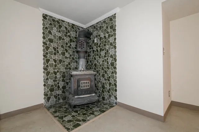 $699,900 | N79W33915 Petersen Road, Oconomowoc, WI 53066