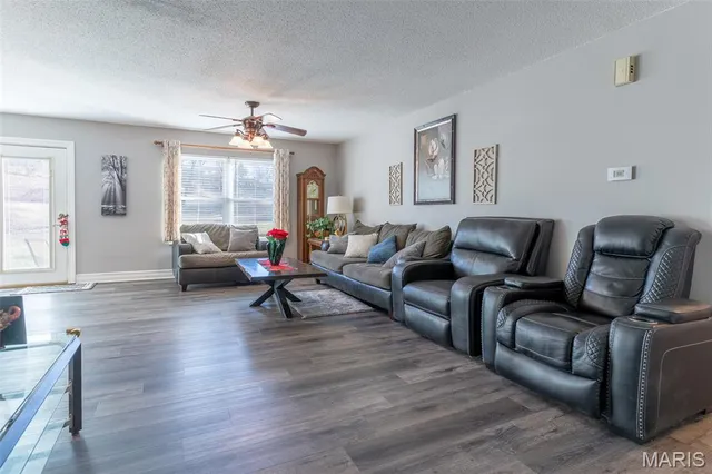 $316,000 | 722 Sur Vista Drive, Arnold, MO 63010