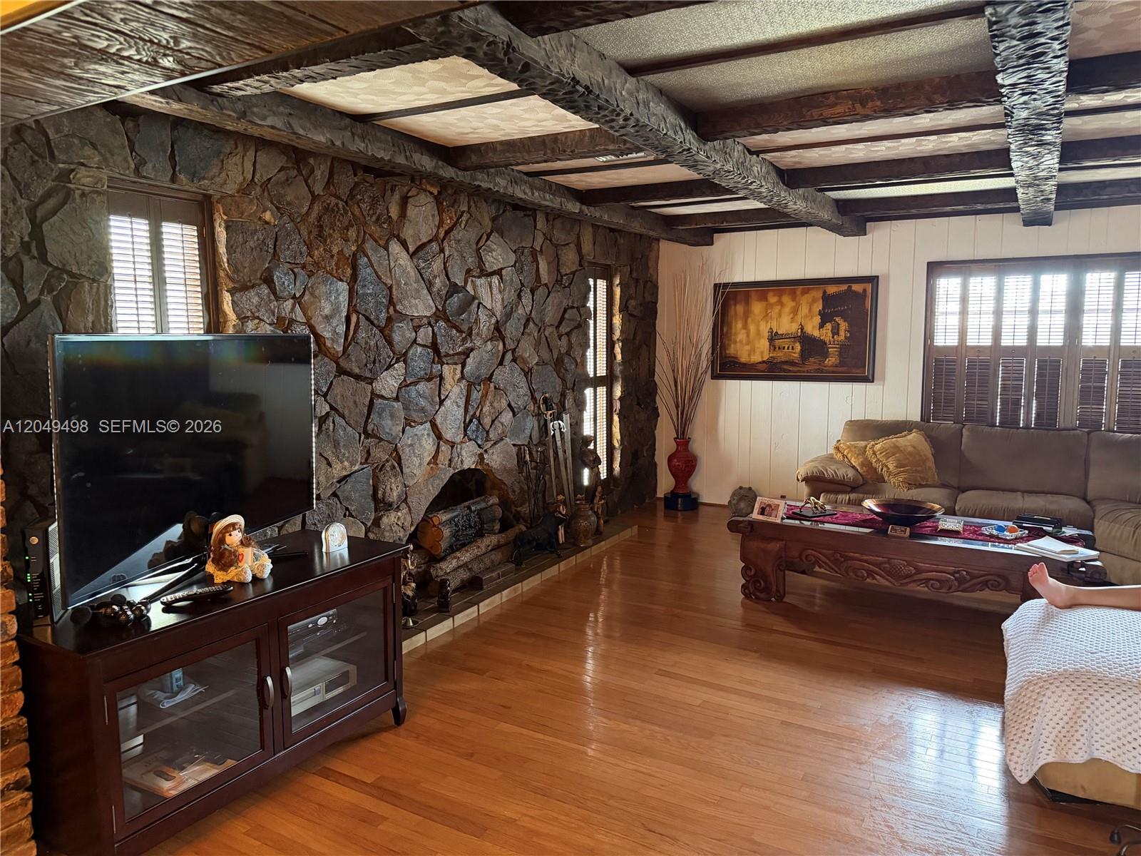 291 West 59th Street Hialeah, FL 33012 - Photo 4 of 6