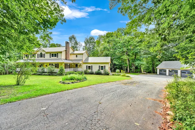 $699,750 | 286 Pond Road, Wayne, ME 04284