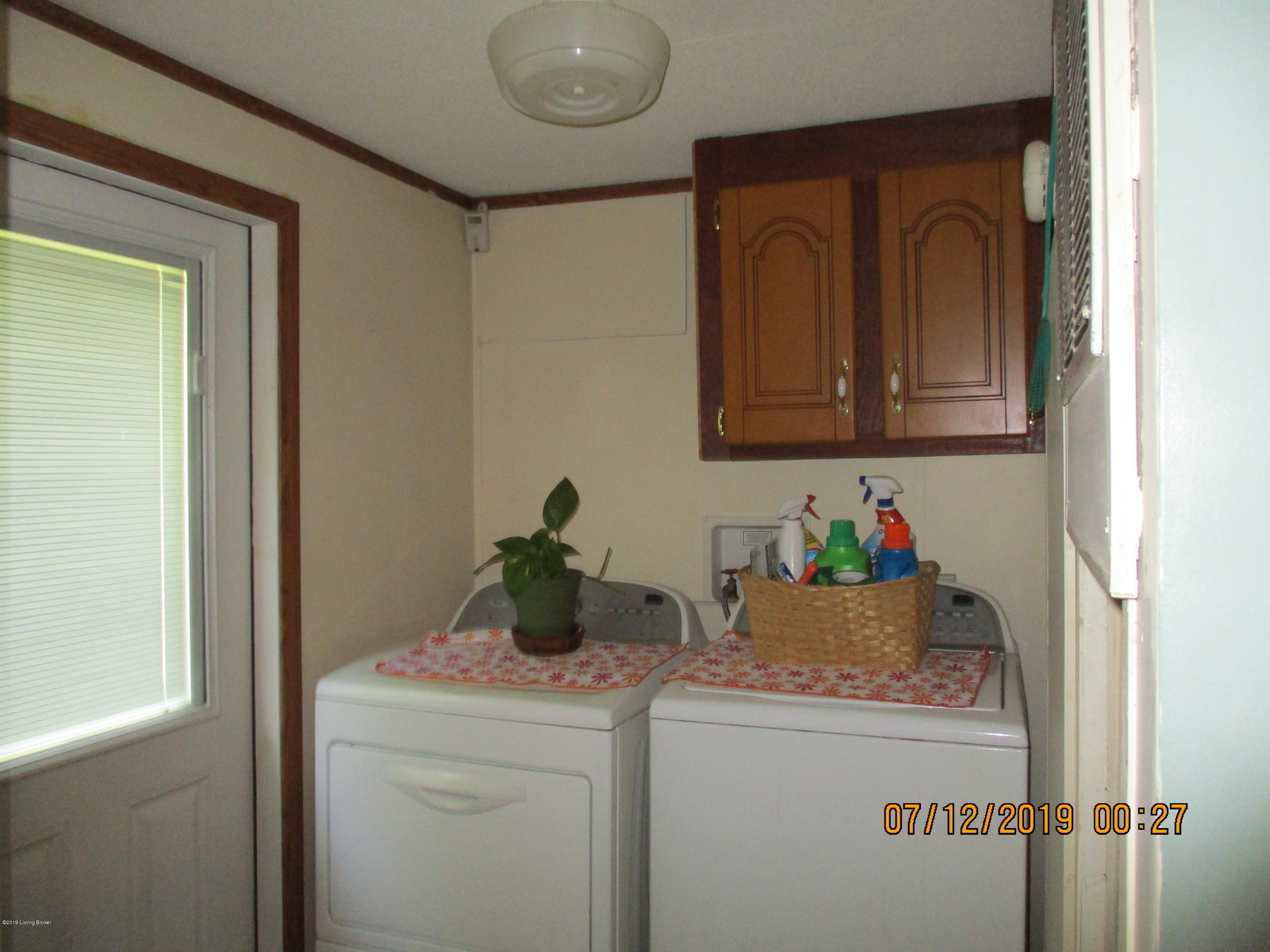 166 Cross Creek Road, Unit 1 Shepherdsville, KY 40165 - Photo 14 of 25 cross creek 007