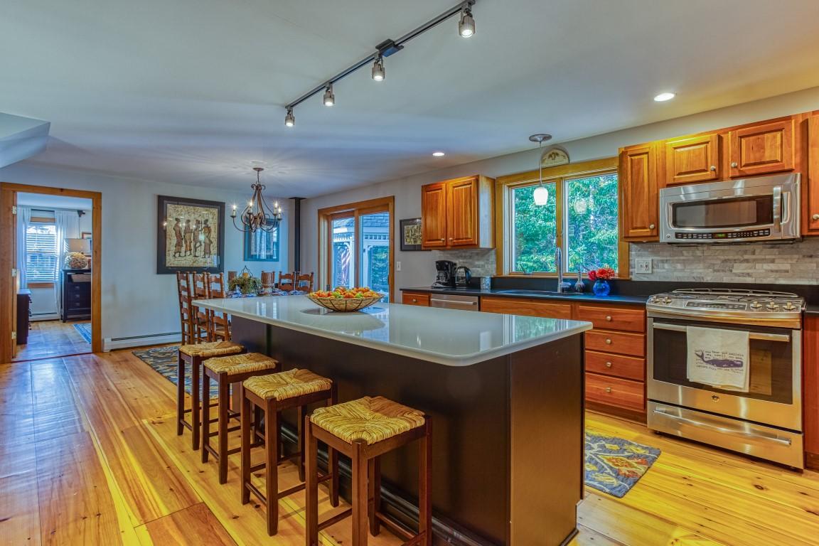 18 Perkins Road Boothbay Harbor, ME 04538 - Photo 15 of 53 12