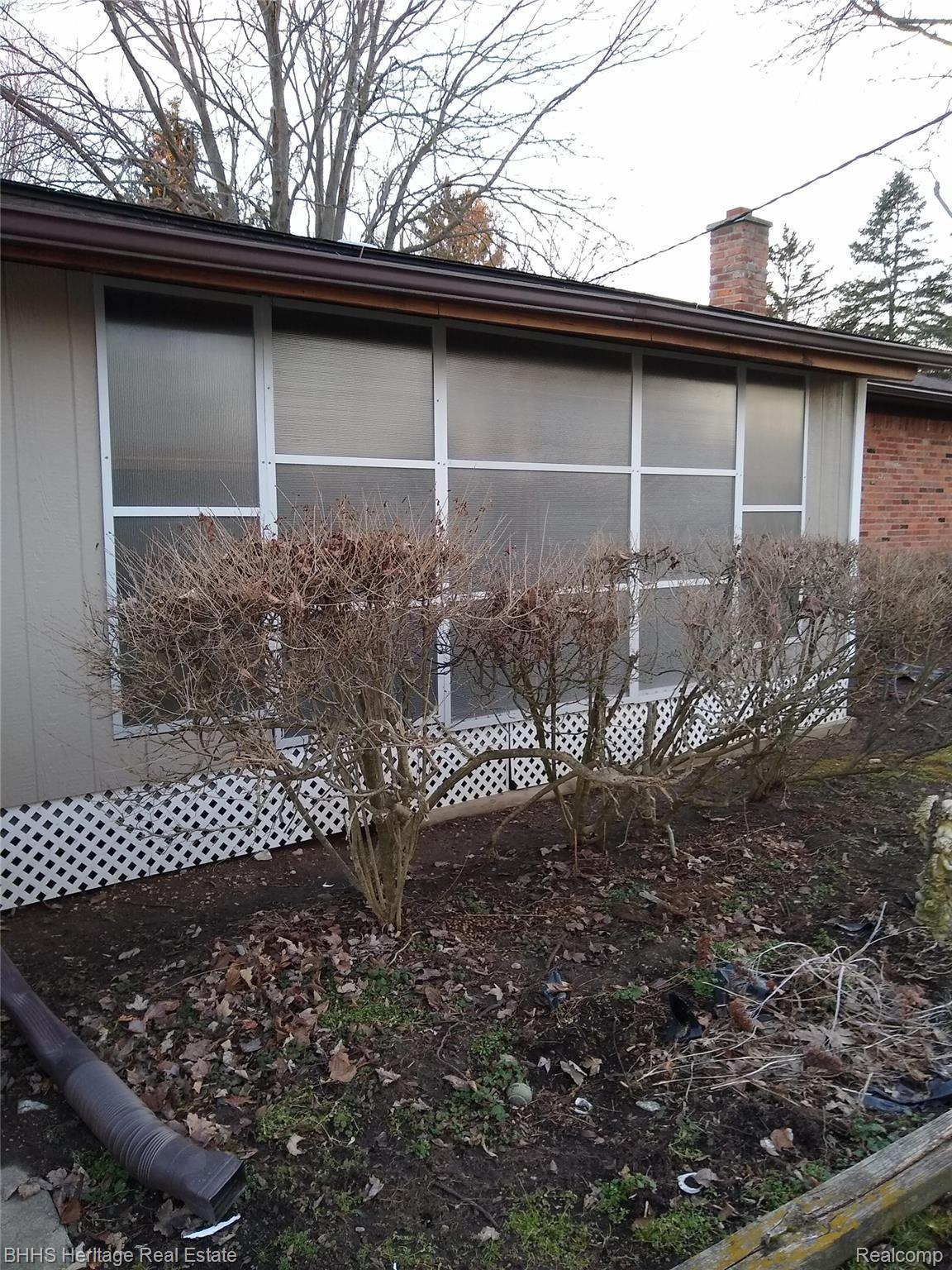 61644 Rambling Way South Lyon, MI 48178 - Photo 4 of 30 unnamed (8).jpg