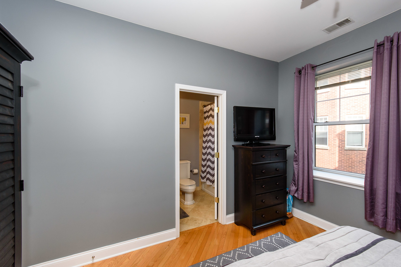 5882 North Ridge Avenue, Unit 2 Chicago, IL 60660 - Photo 18 of 22
