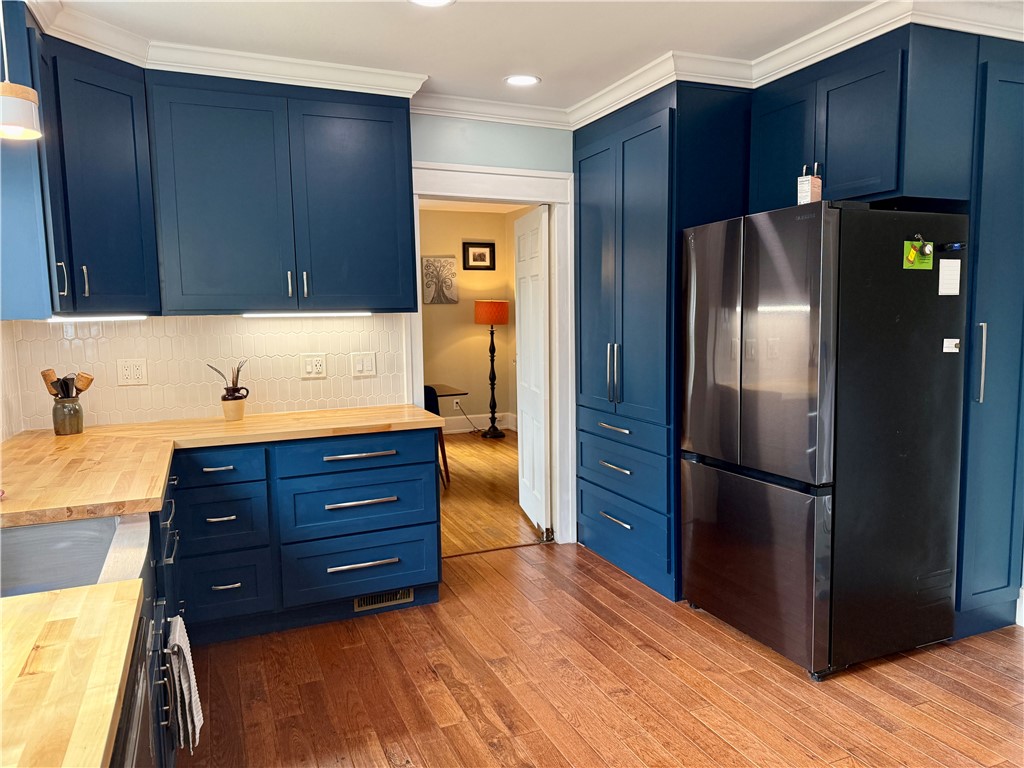 11 Cedar Street Oneonta, NY 13820 - Photo 10 of 42