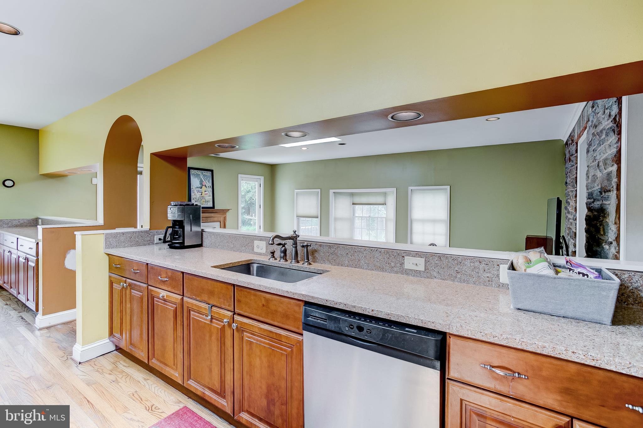 213 Upnor Road Baltimore, MD 21212 - Photo 13 of 39 Kitchen