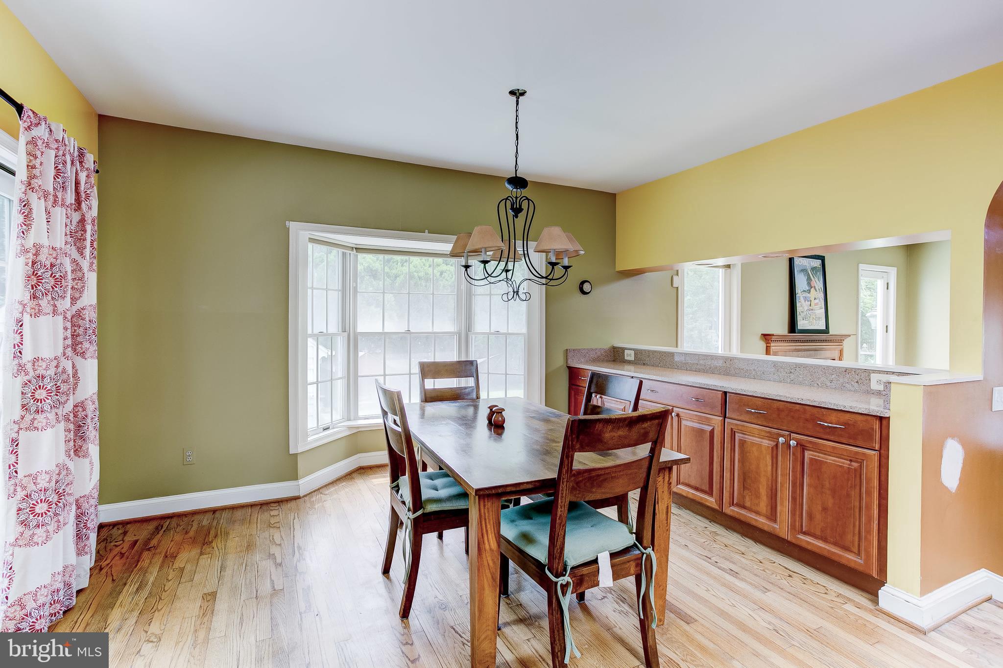 213 Upnor Road Baltimore, MD 21212 - Photo 14 of 39 Breakfast Nook. Eat-In Kitchen