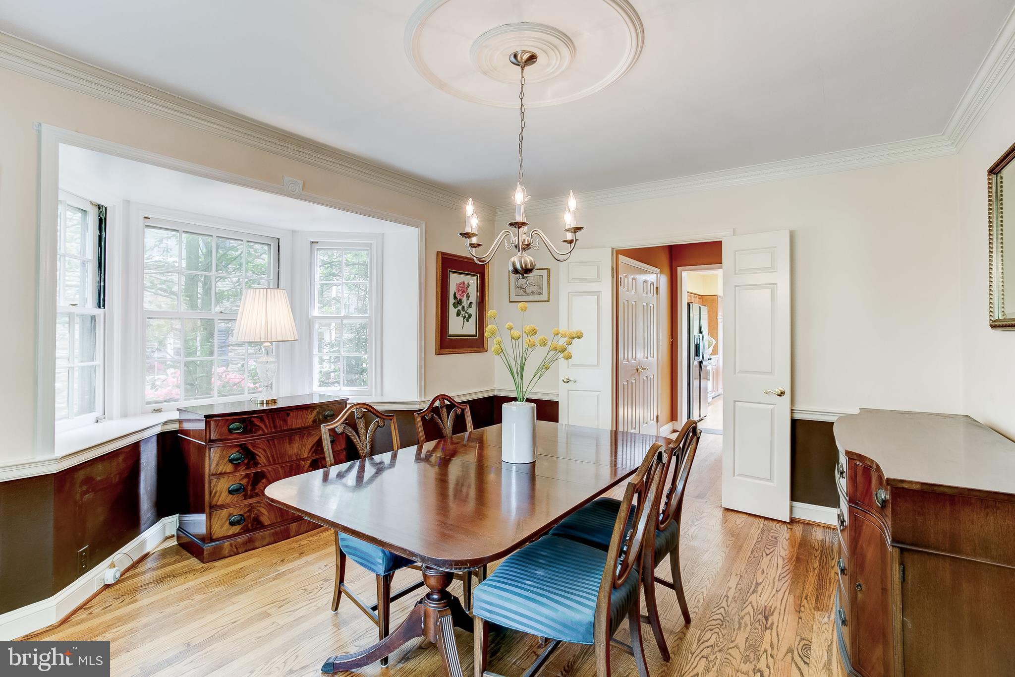 213 Upnor Road Baltimore, MD 21212 - Photo 17 of 39 Dining Room