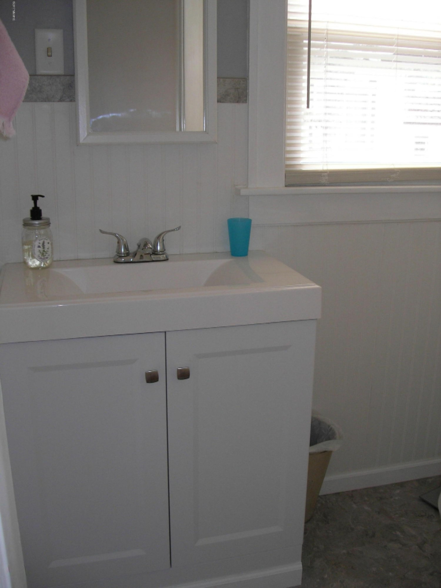 705 Elm Street Three Rivers, MI 49093 - Photo 17 of 35 705 Elm St 026