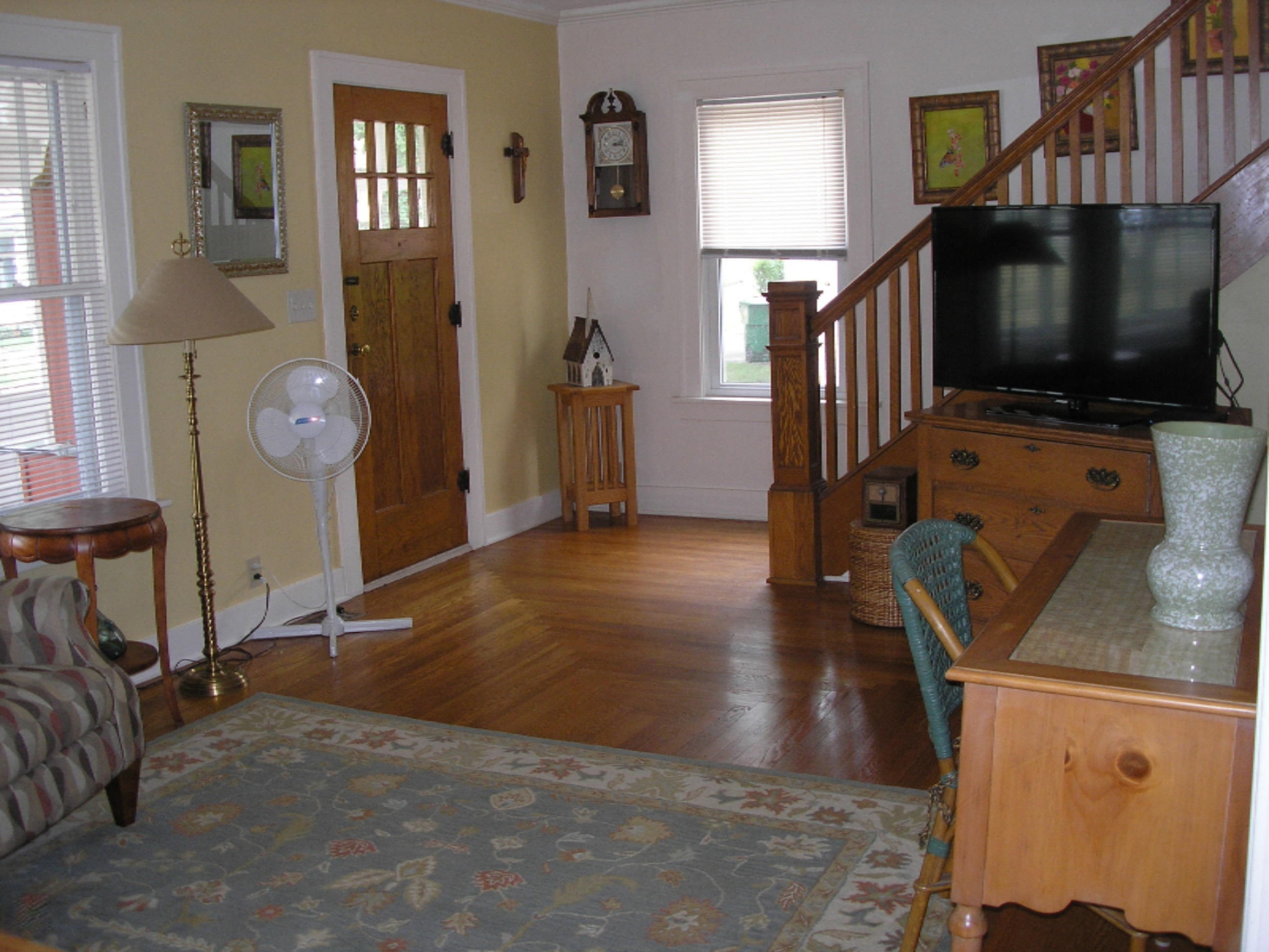 705 Elm Street Three Rivers, MI 49093 - Photo 7 of 35 705 Elm St 016