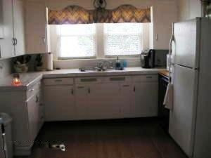 705 Elm Street Three Rivers, MI 49093 - Photo 10 of 35 705 Elm St