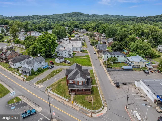 $360,000 | 40 Winchester Street, Paw Paw, WV 25434