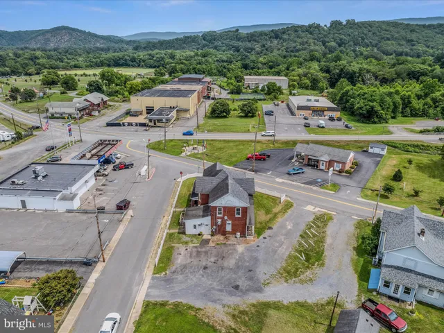 $360,000 | 40 Winchester Street, Paw Paw, WV 25434
