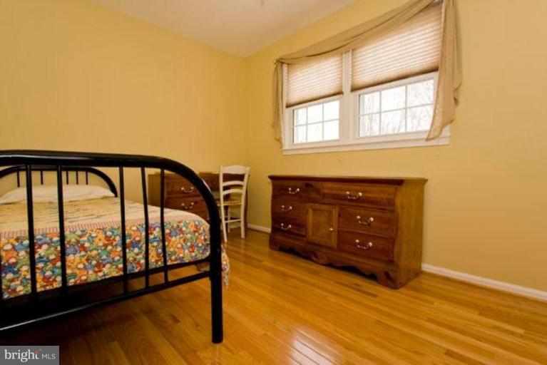 6940 Spaniel Road Springfield, VA 22153 - Photo 13 of 21 Bedroom#1.
