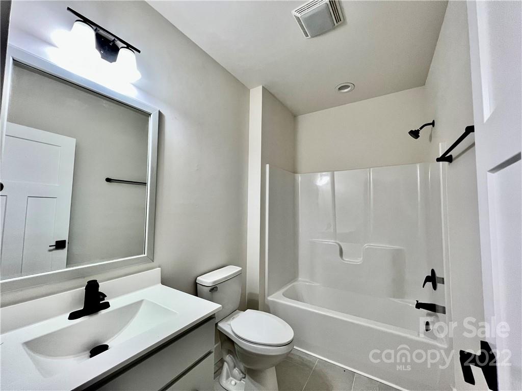 131 Cascade Rdg Road Fairview, NC 28730 - Photo 10 of 24 Gallery Image 10