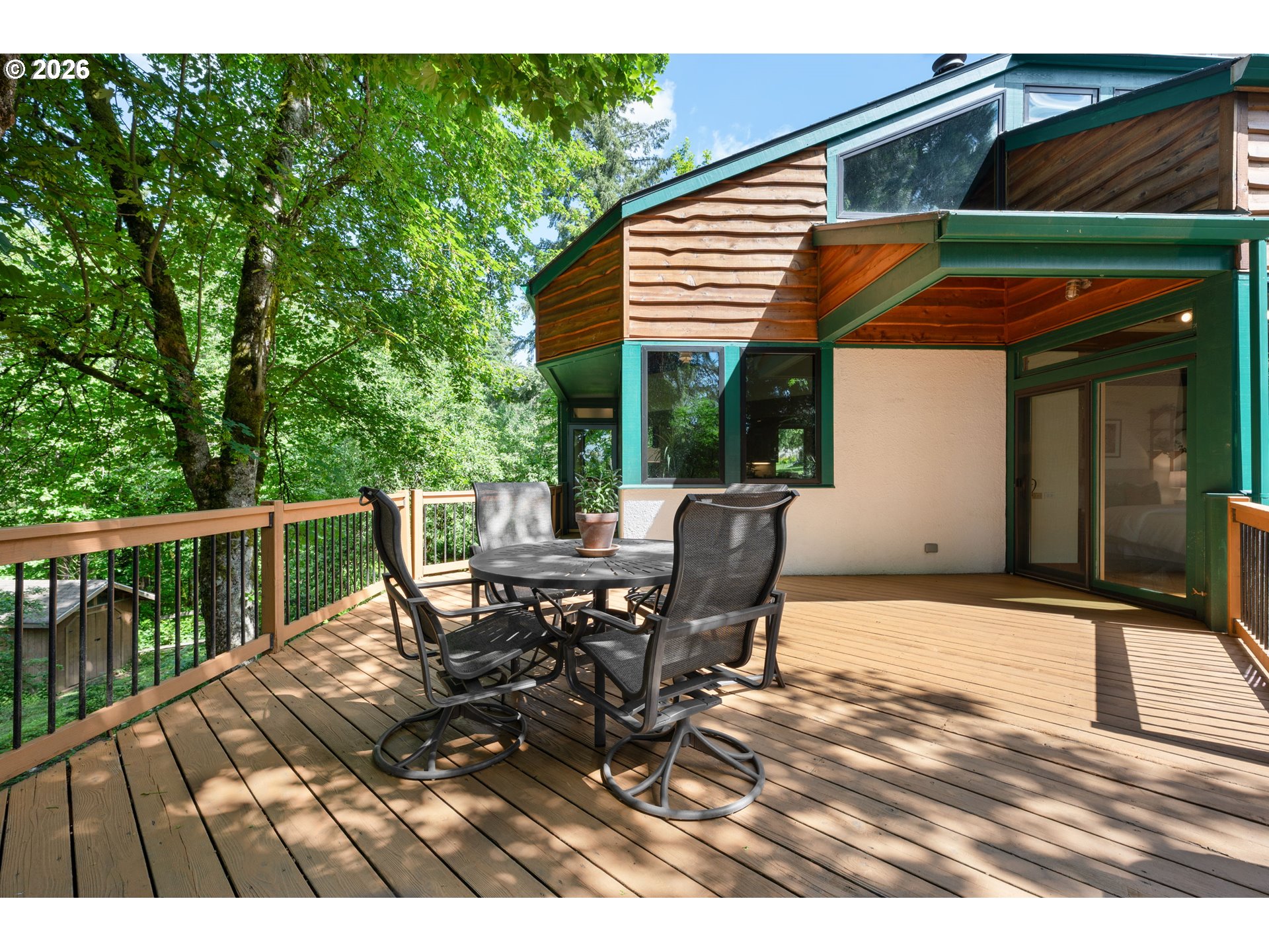 21281 South Sweetbriar Road West Linn, OR 97068 - Photo 39 of 47 Deck