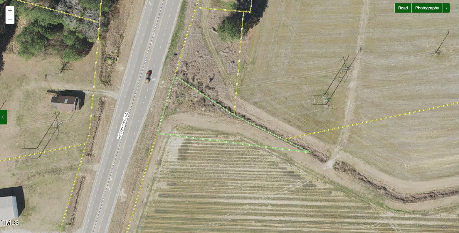 1111 Prison Camp Road Williamston, NC 27892 - Photo 5 of 6 a bathroom with a shower