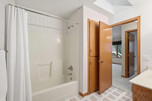 $405,000 | 22102 165th Street Northwest, Elk River, MN 55330