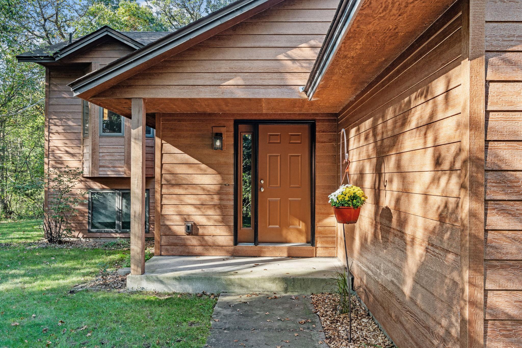 22102 165th Street Northwest Elk River, MN 55330 - Photo 4 of 47