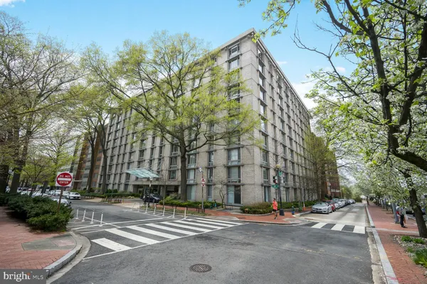 $3,700 | 950 25th Street Northwest, Unit 408N, Washington, DC 20037