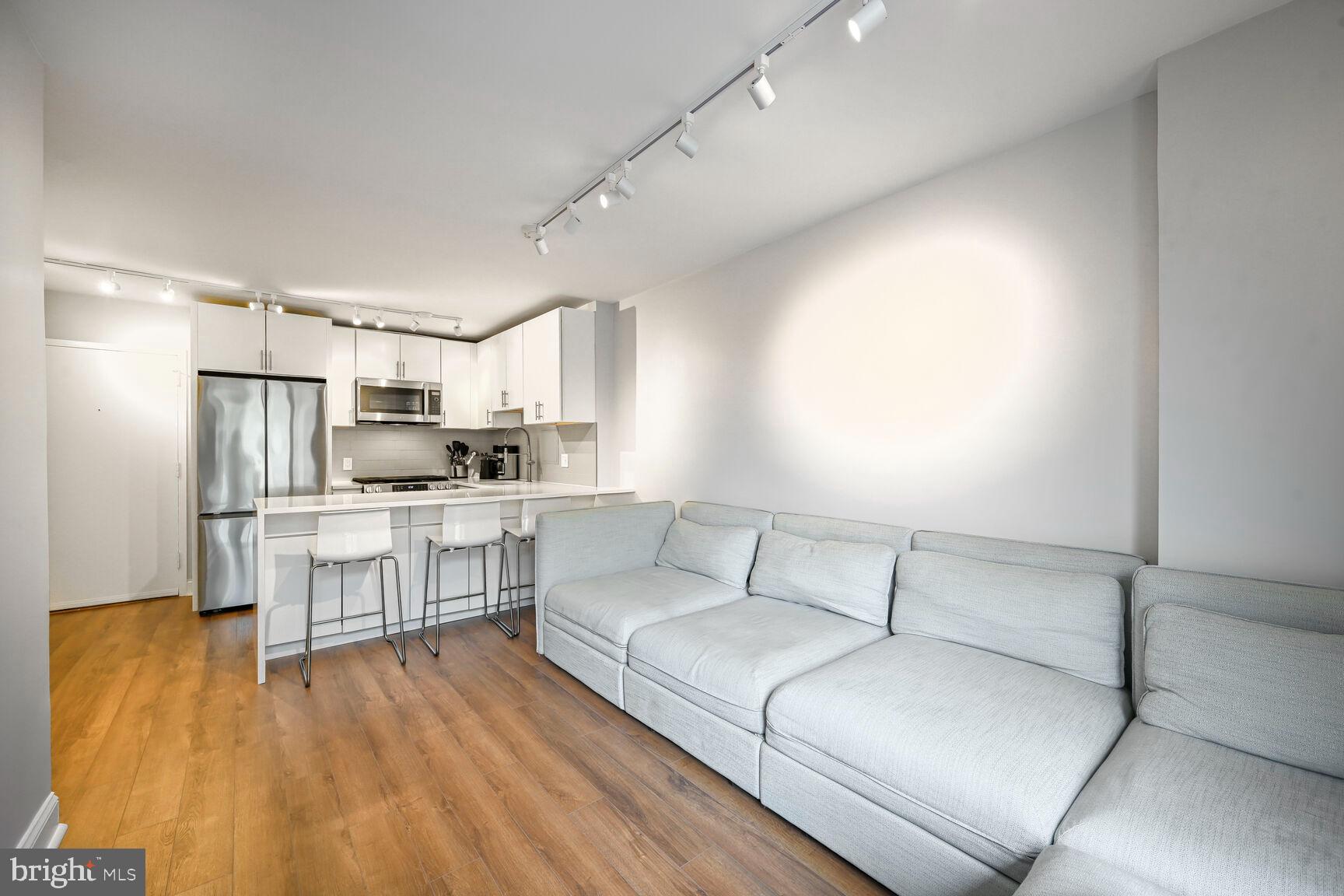 950 25th Street Northwest, Unit 408N Washington, DC 20037 - Photo 19 of 31