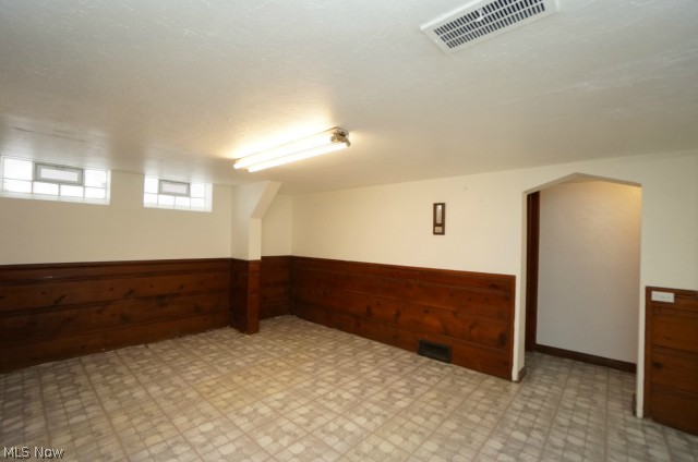4162 Verona Road Cleveland, OH 44121 - Photo 20 of 25