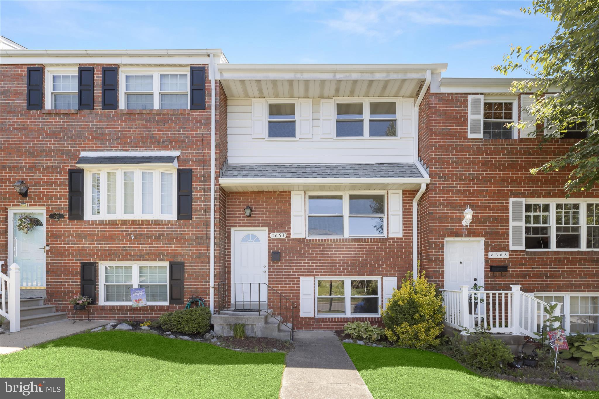 5663 Chelwynd Road Baltimore, MD 21227 - Photo 37 of 44 Front View