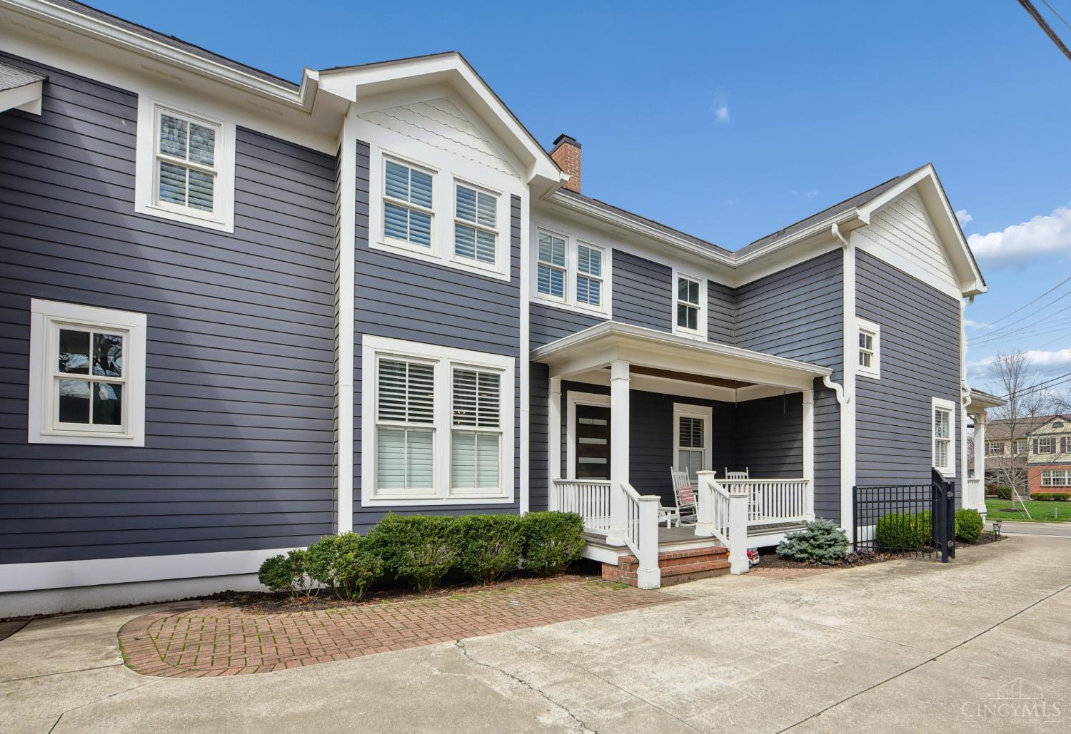 7913 Cooper Road Montgomery, OH 45242 - Photo 2 of 43 Gallery Image 2