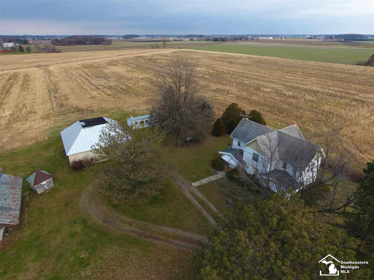 8030 Todd Road Temperance, MI 48182 - Photo 3 of 24