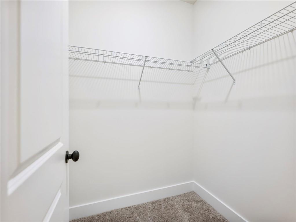 490 Jackson Street Buford, GA 30518 - Photo 18 of 46 a view of a room