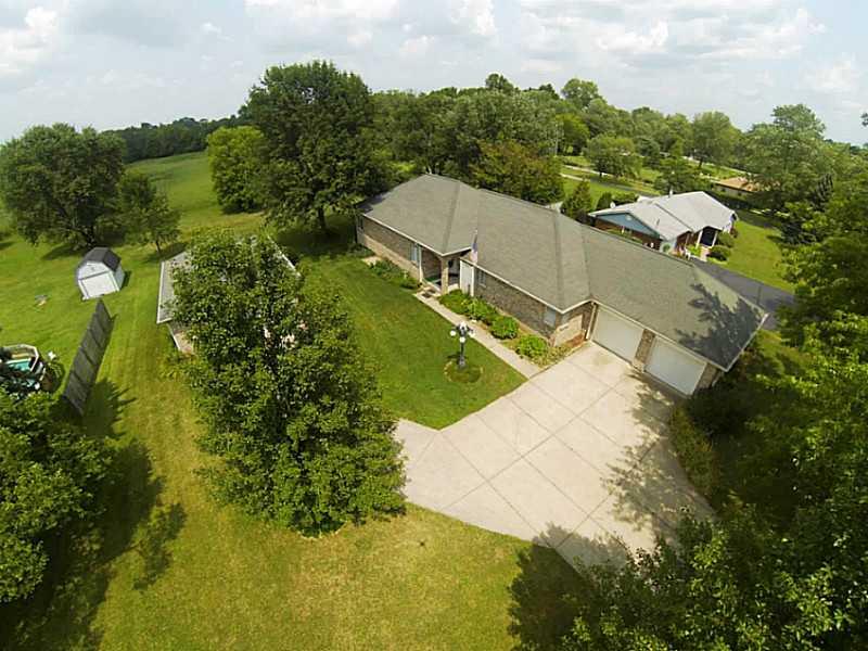 8846 Maze Road Indianapolis, IN 46259 - Photo 2 of 23 Gallery Image 2