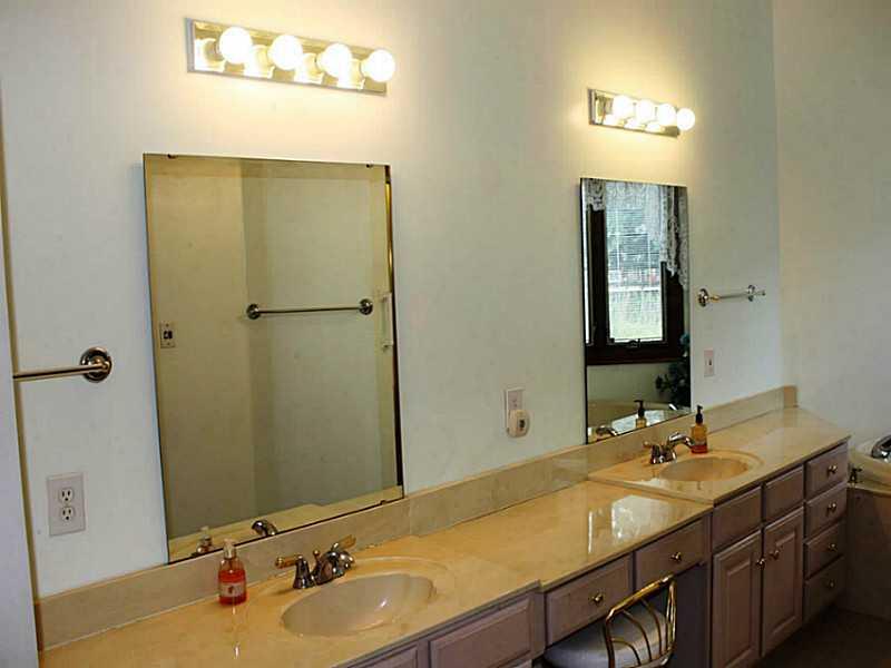 8846 Maze Road Indianapolis, IN 46259 - Photo 14 of 23 Gallery Image 14