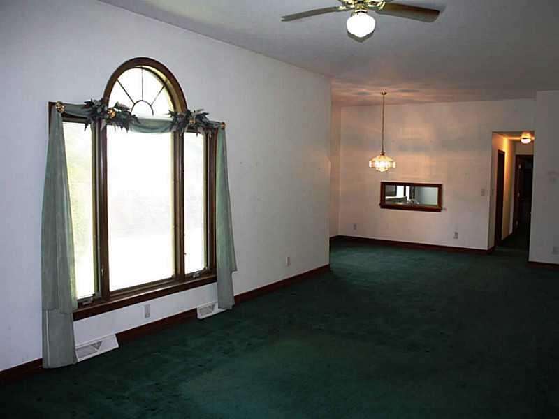 8846 Maze Road Indianapolis, IN 46259 - Photo 4 of 23 Gallery Image 4