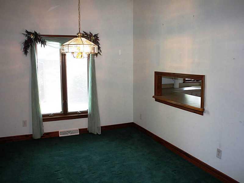 8846 Maze Road Indianapolis, IN 46259 - Photo 6 of 23 Gallery Image 6
