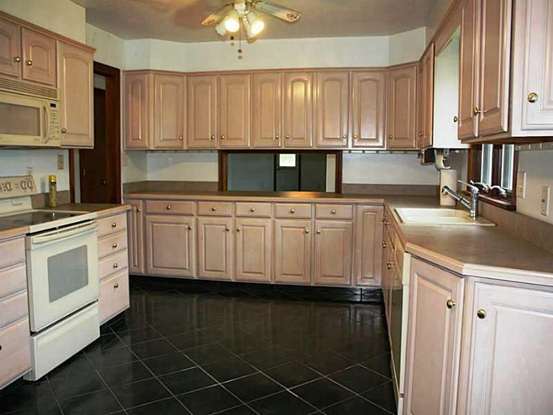 8846 Maze Road Indianapolis, IN 46259 - Photo 7 of 23 Gallery Image 7