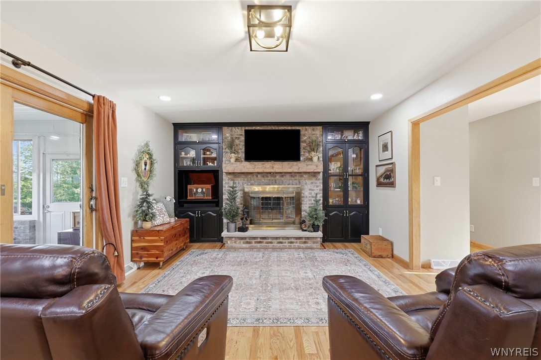 565 Schad Road Bennington, NY 14004 - Photo 5 of 50