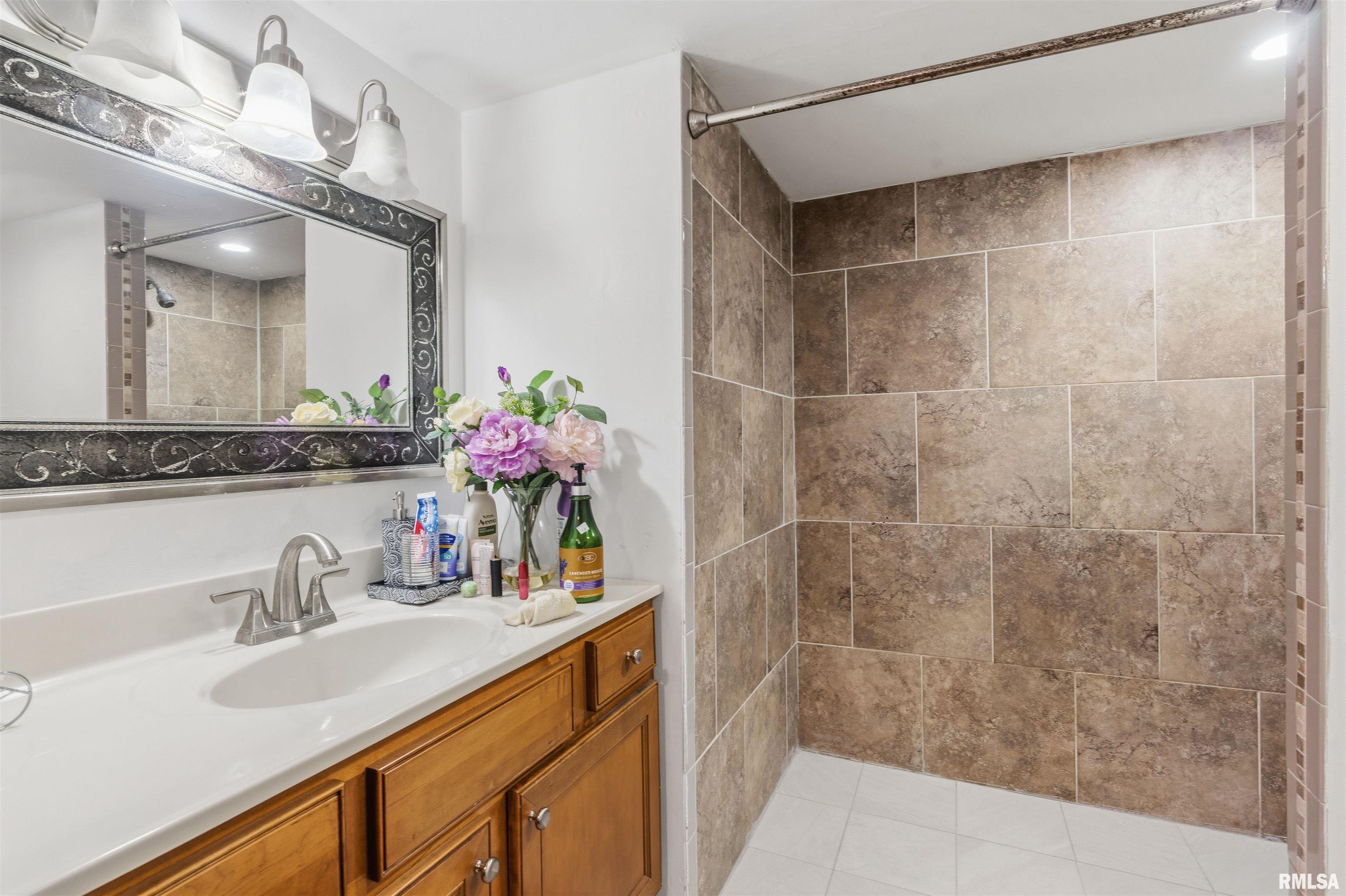 520 West Maple Avenue South Springfield, IL 62704 - Photo 11 of 18