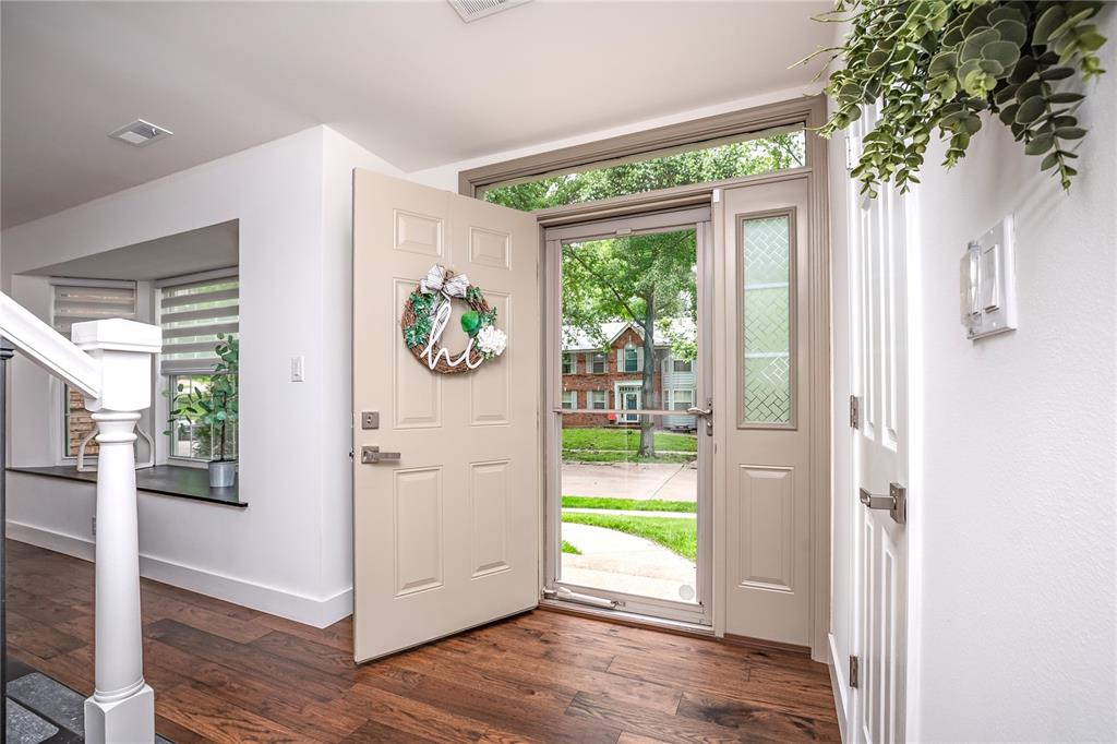 3107 Olde Post Road St. Louis, MO 63129 - Photo 4 of 37 Gallery Image 4