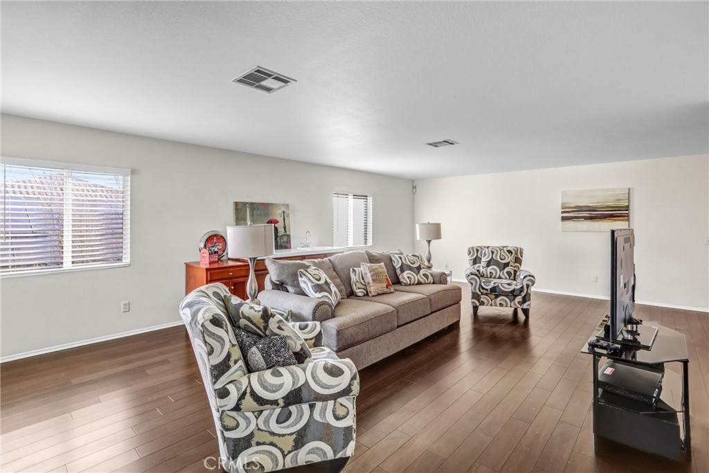 11343 Fulbourn Court Rancho Cucamonga, CA 91730 - Photo 26 of 66 Upstairs Loft