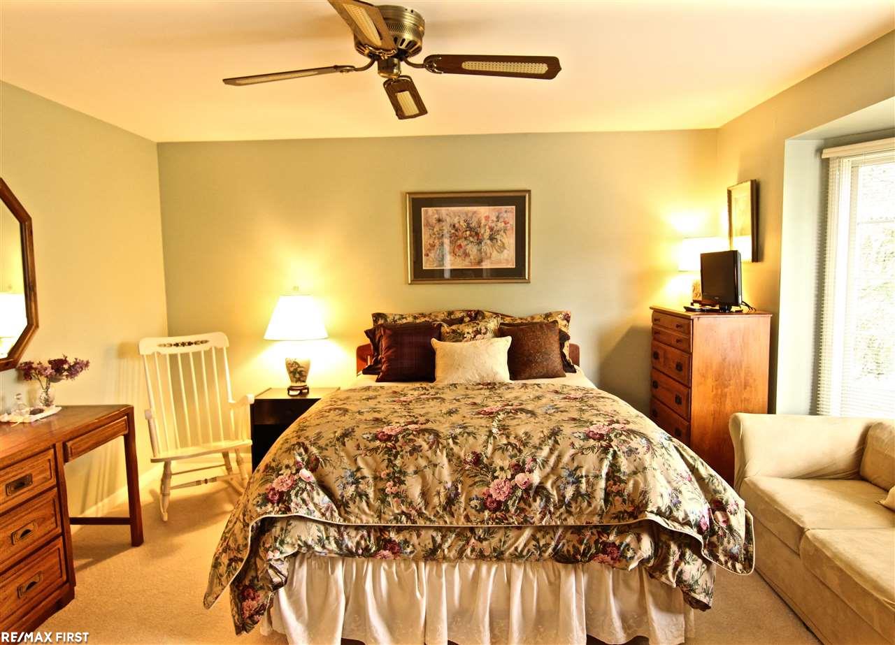 3367 Edmunton Drive Rochester Hills, MI 48306 - Photo 27 of 50