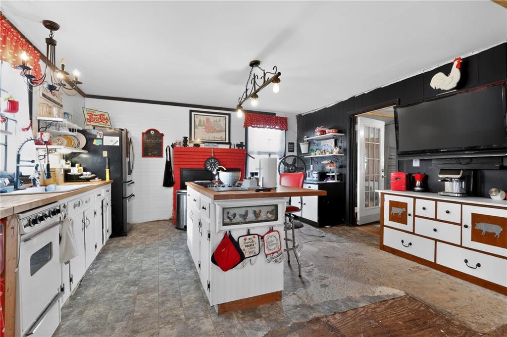 1235 Tommy Purvis Jr Road Reynolds, GA 31076 - Photo 9 of 15