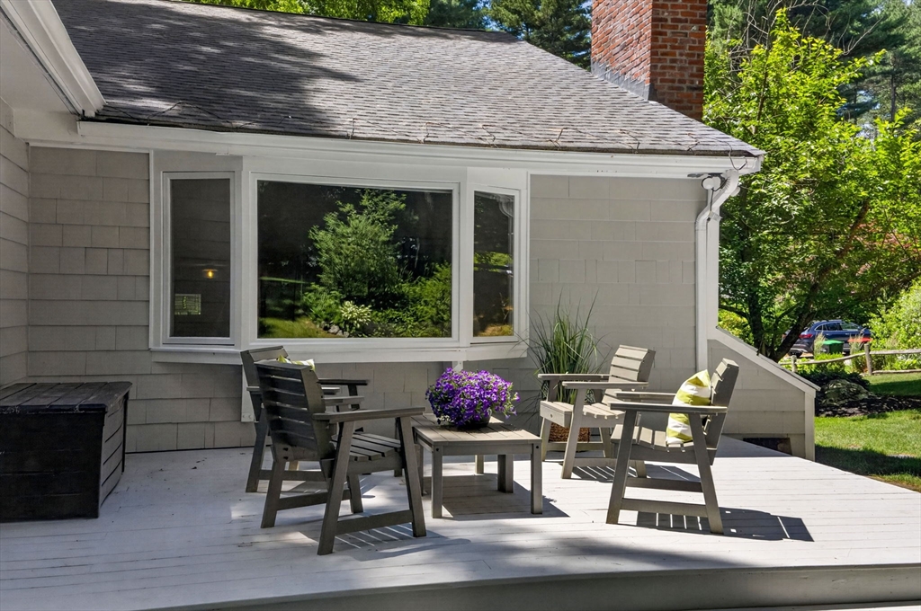 5 Holbrook Road Wayland, MA 01778 - Photo 22 of 24