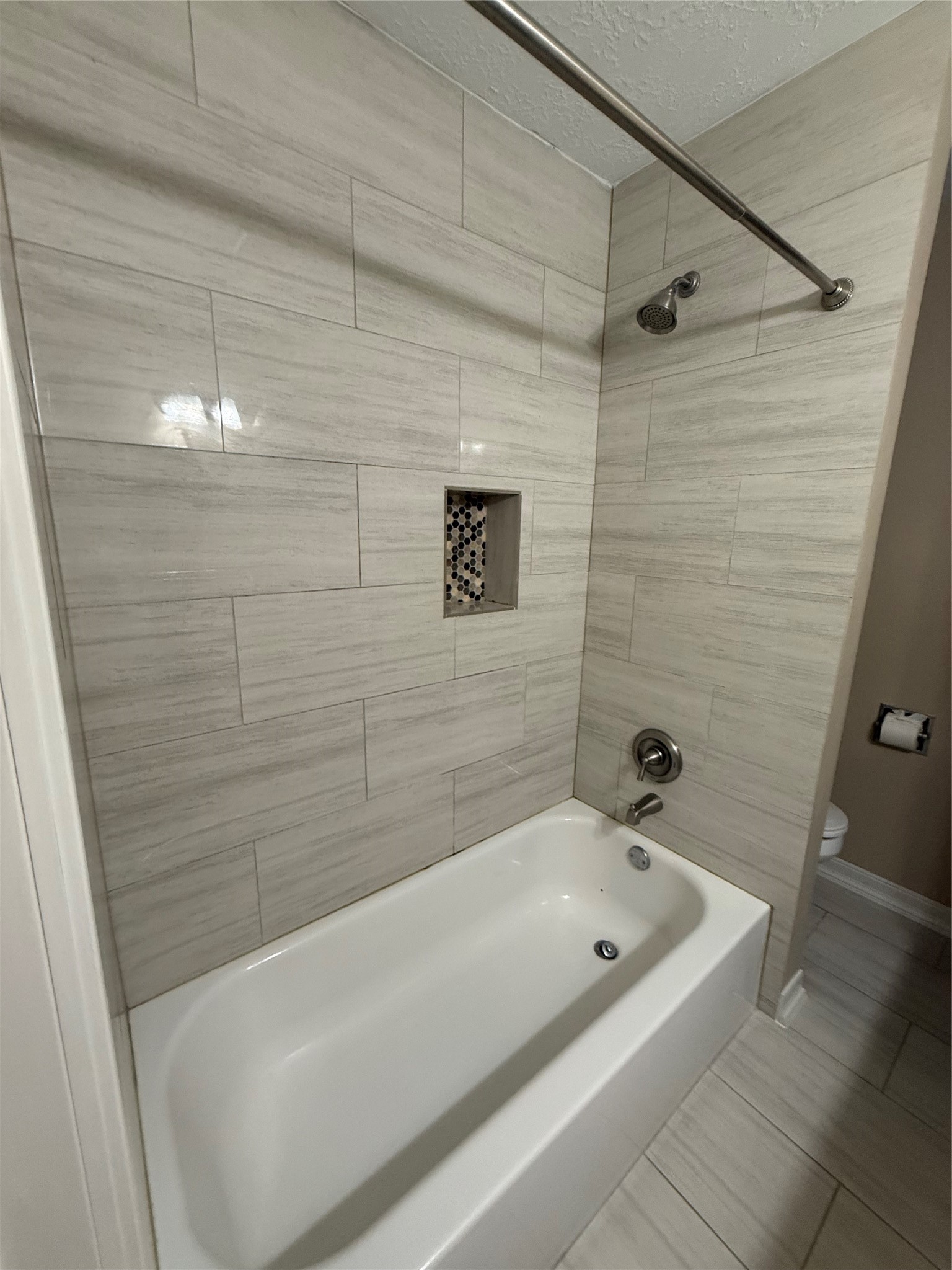 1909 Brun Street, Unit 4 Houston, TX 77019 - Photo 16 of 50