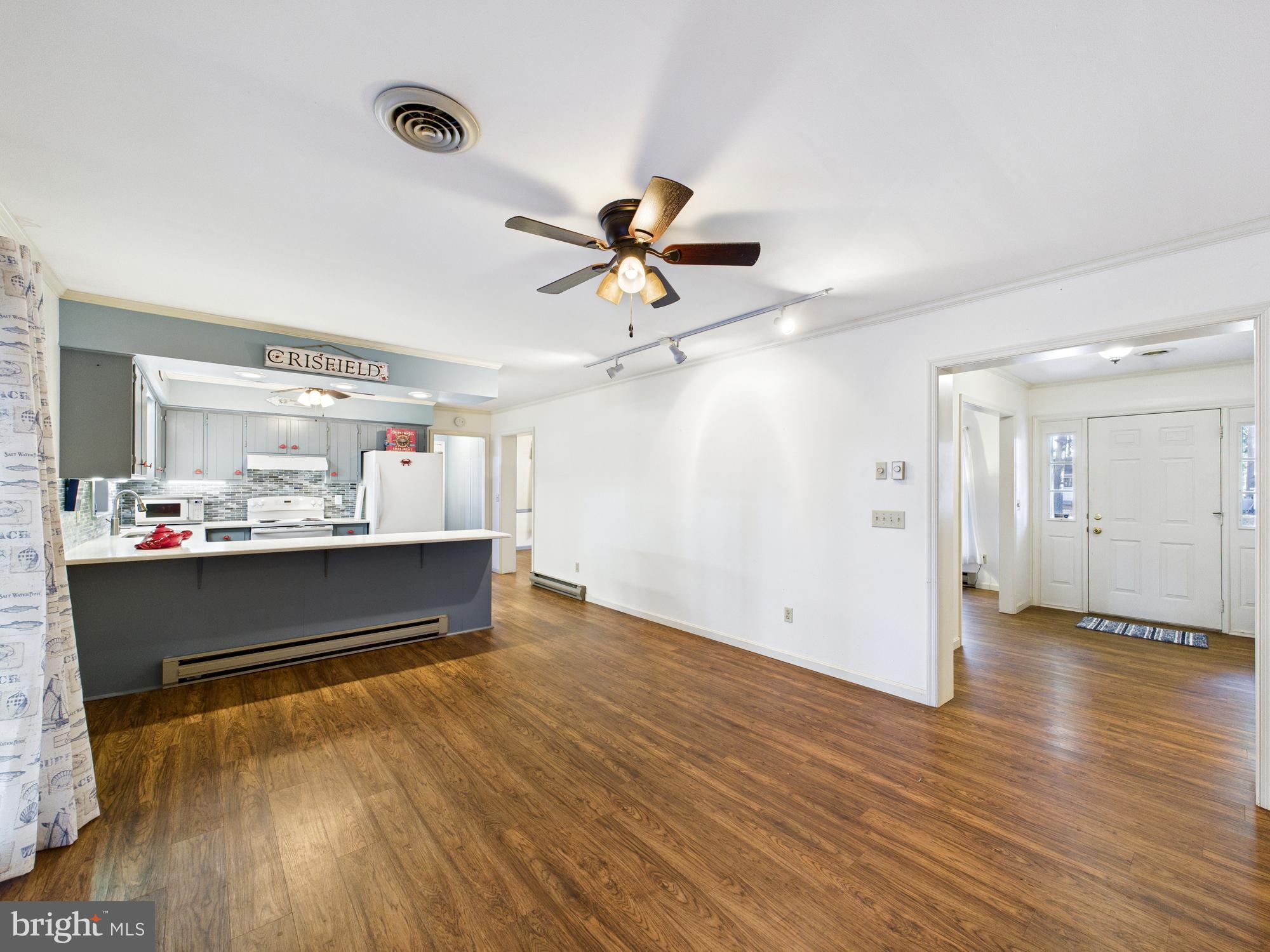 5046 Manokin Road Crisfield, MD 21817 - Photo 11 of 72 Custom Crisfield Kitchen with attached eating spac