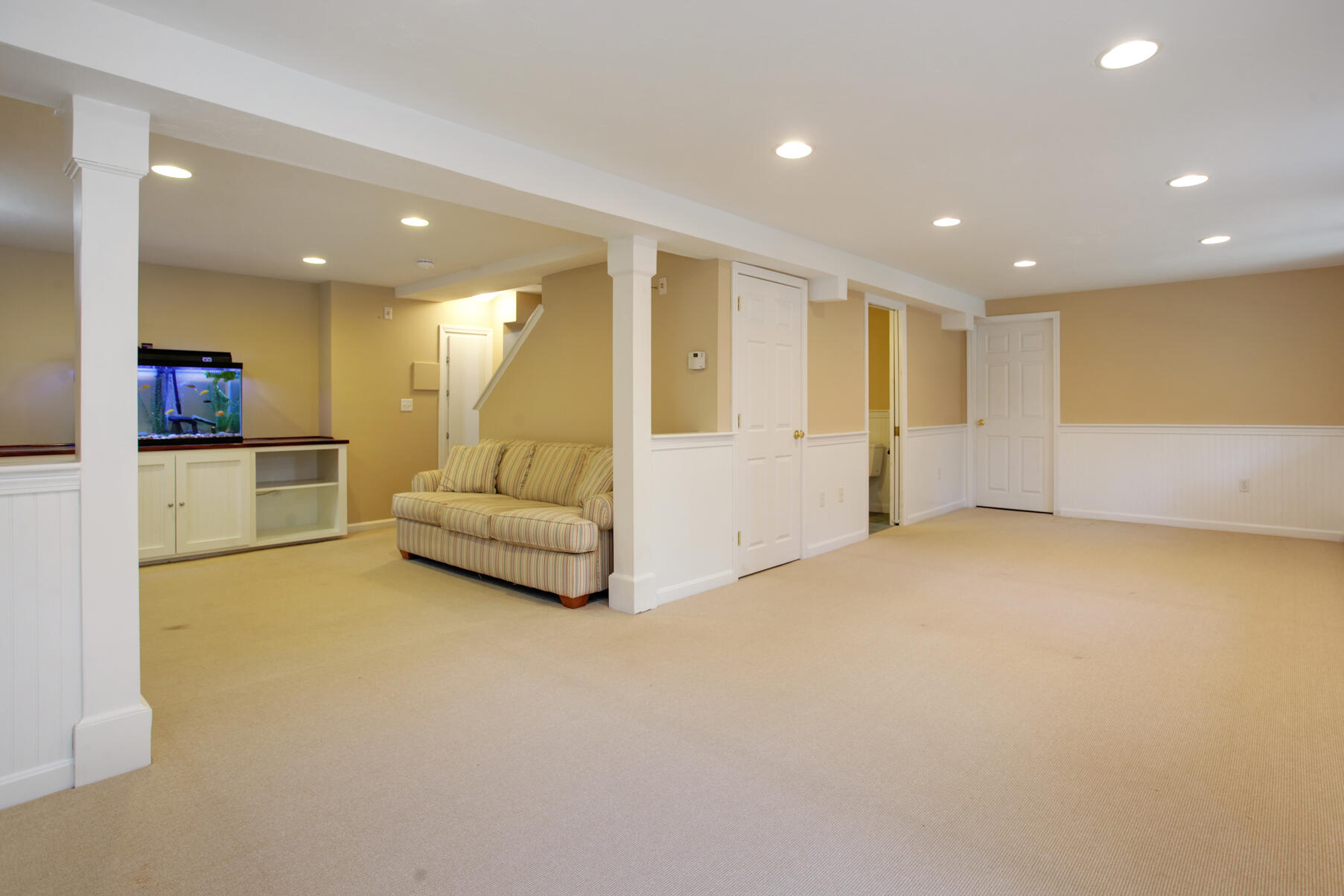 607 County Road Pocasset, MA 02559 - Photo 24 of 41 027_607County_03212023